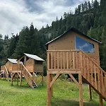 مكان تخييم Onlycamp De تينْيِ